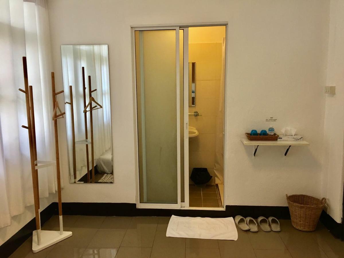Cozy By Funwahn Bed & Breakfast Chiang Mai Dış mekan fotoğraf