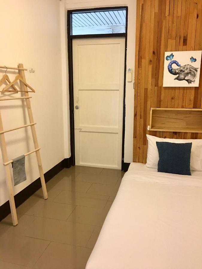Cozy By Funwahn Bed & Breakfast Chiang Mai Dış mekan fotoğraf